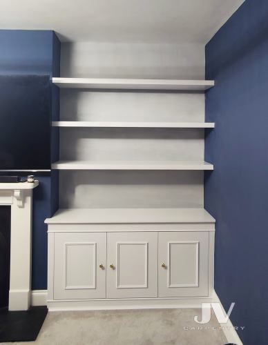 Alcove Bookcase with floating shelves, North London