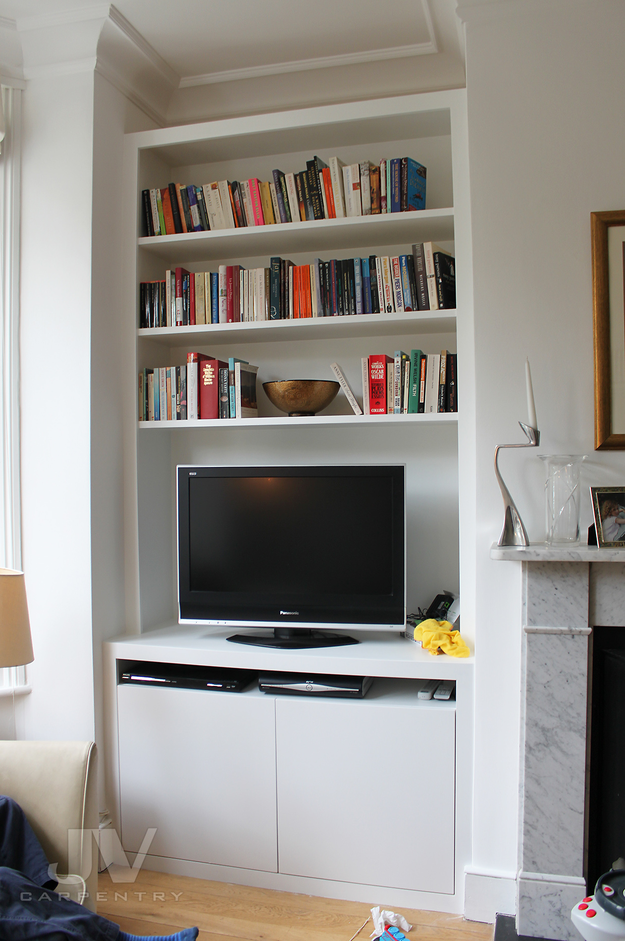 Alcove bookcase with TV cabinet, isea 7-2
