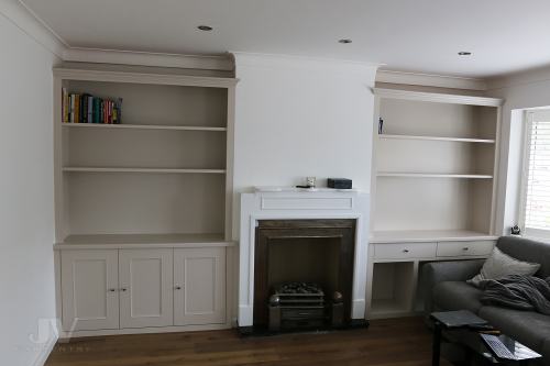 Alcove shelves with drawers