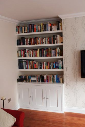Alcove cupboard with shelving
