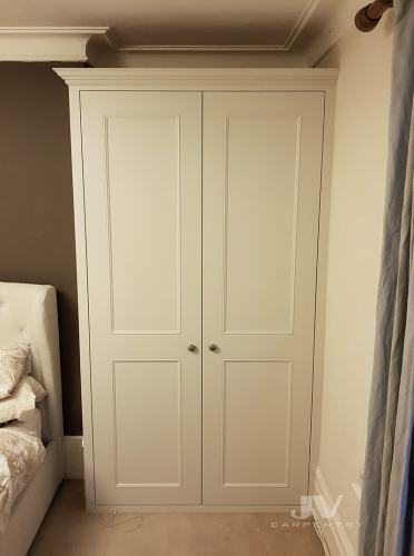 traditional wardrobe fitted east London RHS