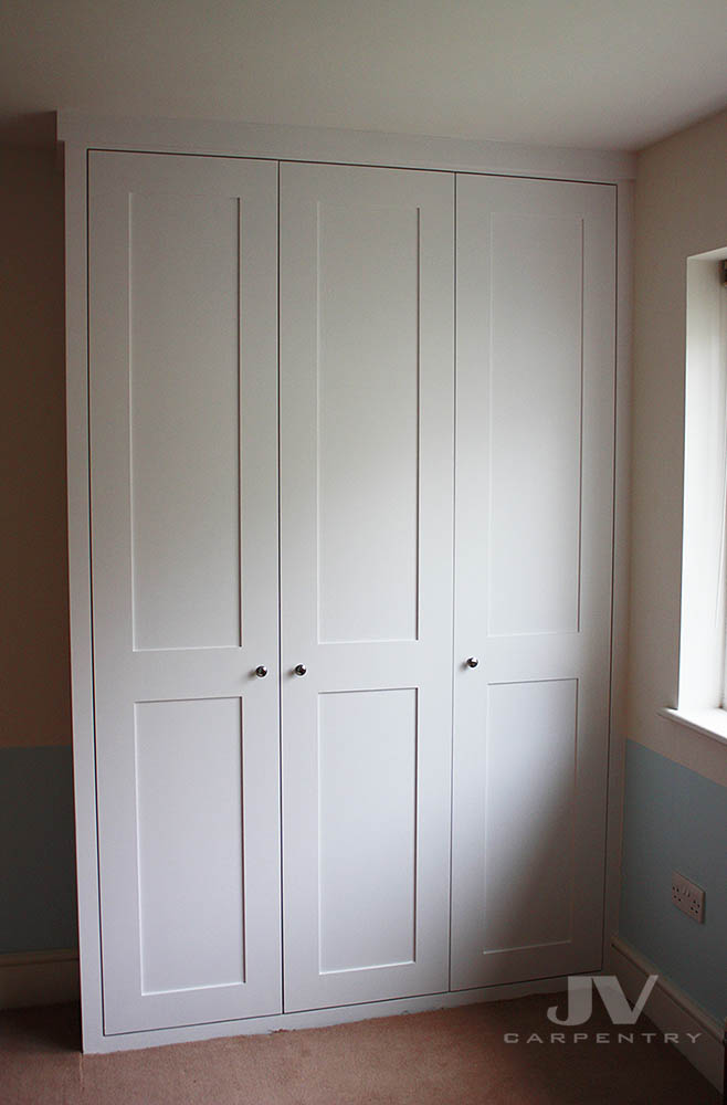 bespoke fitted wardrobe with shaker doors